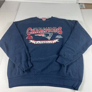 Y2K 2004 NFL AFC Champ New England Patriots Sweatshirt Large Blue Faded Crewneck